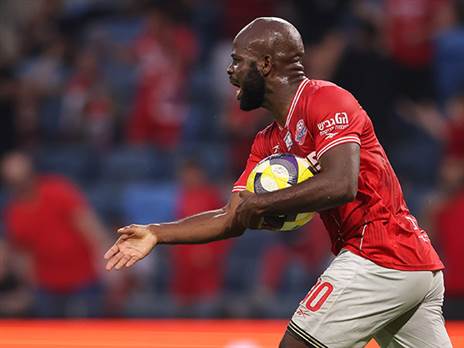 דמות חשובה במועדון. איסט (מאור אלקסלסי)