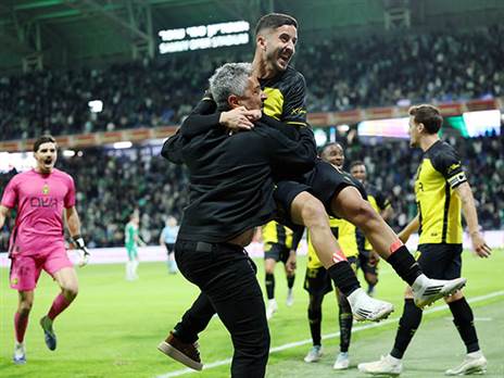 “יכול להיות שזה מזל של אלופה לנצח ככה“ (אלן שיבר)