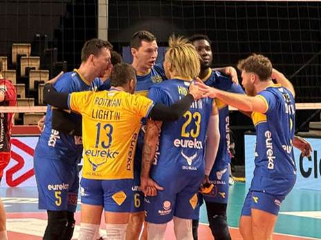 (באדיבות מכבי יעדים תל אביב)