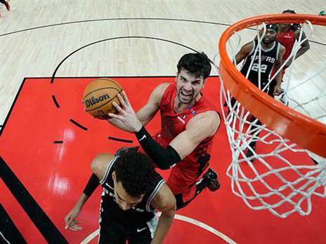 שוב מול וומבי (GETTY)