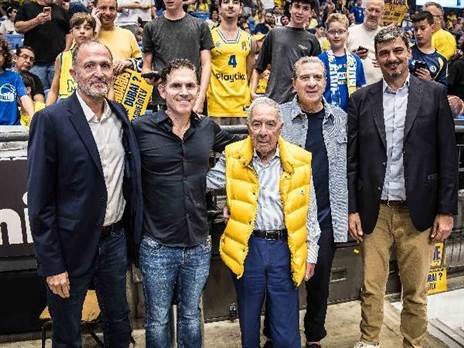 ביקור מנכ“ל היורוליג בהיכל (עודד קרני)