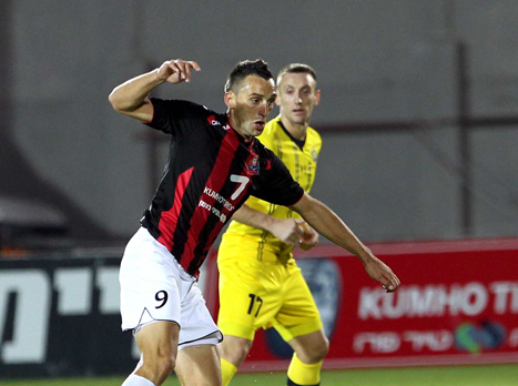 חוזר להרכב. גלושצ'ביץ'