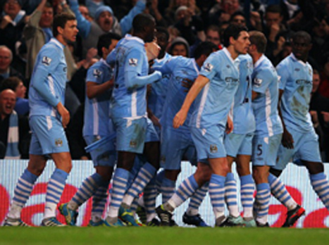 שחקני סיטי בטירוף אחרי השער של נאסרי (gettyimages)