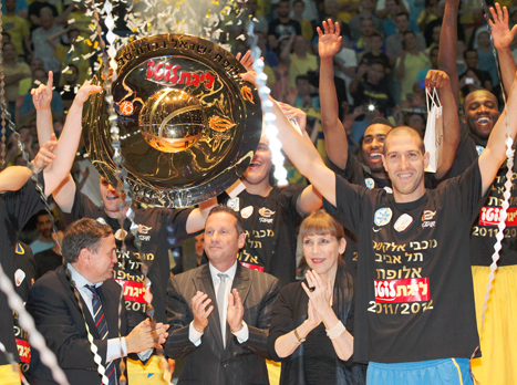 גם פתיתי הקונפטי לא יסתירו את הבעיות (אלן שיבר)