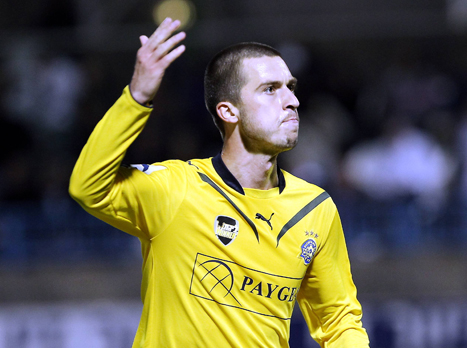 מדוניאנין. עוזב את ישראל