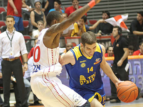 לא מדבר על ציפיות. גוני יזרעאלי (אתר המנהלת)