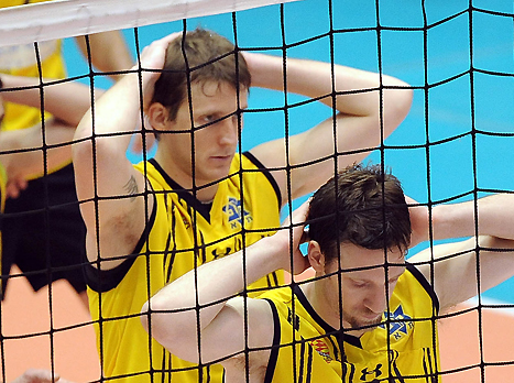 מוותרים עליו? ניקו אפרון משמאל (ברני ארדוב, וואלה)