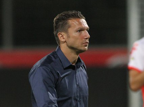 בכר. "חייבים לעשות הכל" (אנג'ו)