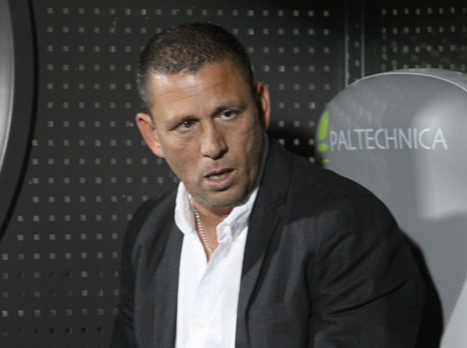 יסגור את הסיפור? קלינגר (יוסי שקל)