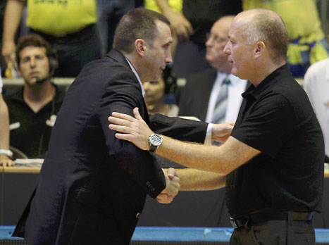 אדלשטיין עם בלאט בדרבי הקודם (אלן שיבר)