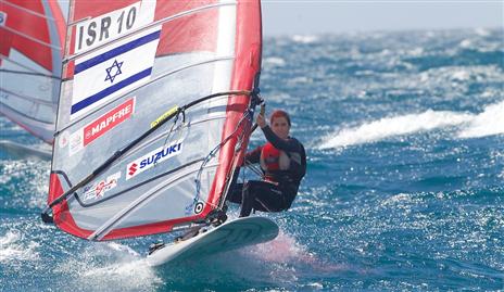 דוידוביץ'. מתכוננת לאליפות העולם