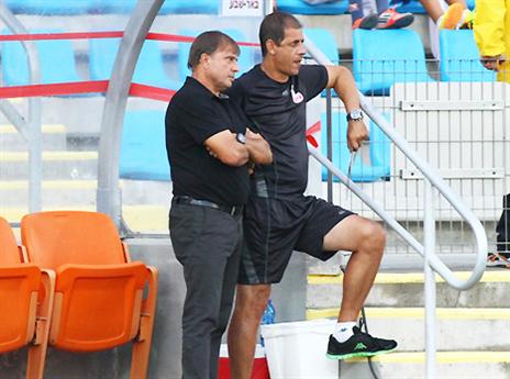 אלישע לוי, לא מדבר על אליפות (יוסי שקל)