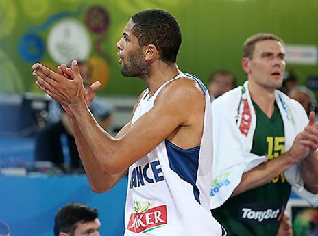 באטום, התחיל את הבריחה (אתר פיב"א)