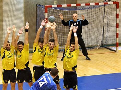 זנגה, פגוע ממכבי ת"א (דוד פליגל, איגוד הכדוריד)