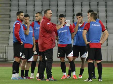 בן שמעון והשחקנים. הירוקים מגיעים לבלומפילד