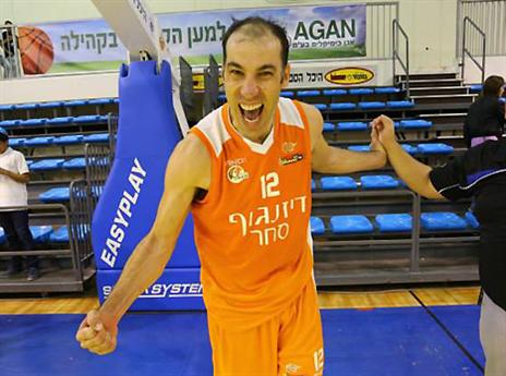 טפירו. שלא יגמר לעולם (מנהלת הליגה)