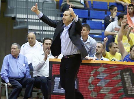 בלאט, יודע גם ליהנות (אלן שיבר)