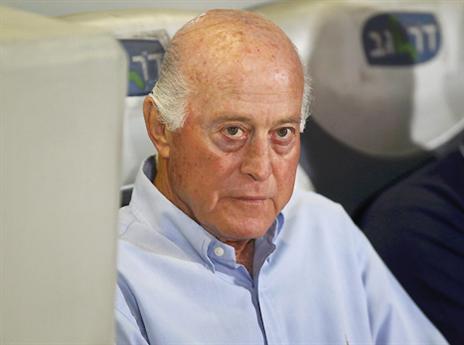 הביכו את קשטן (אלן שיבר)