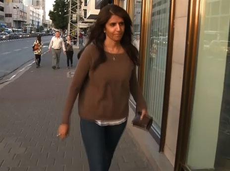 משנים את הכדורגל. אלונה ברקת מגיעה לפגישה