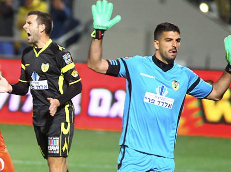 הרוש. מעודד