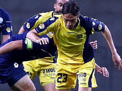 בדש. מחכים לבשורה מכיוונו