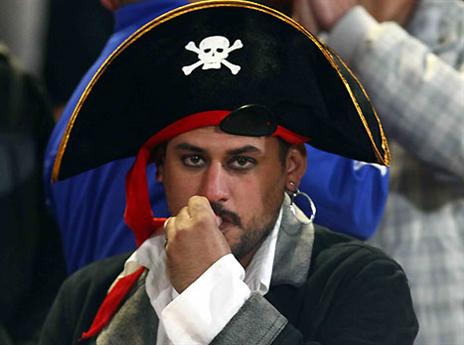 האוהדים הביאו גם את פורים לבלומפילד