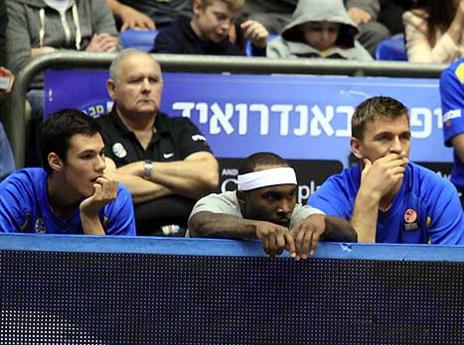 ז'יז'יץ', לא ברור למה הביאו אותו (אלן שיבר)