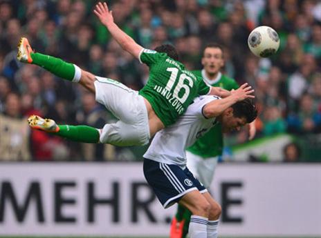 היו יכולים לסגור את הקרב על המקום השלישי. שאלקה והונטלאר (GETTYIMAGES)