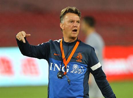 יחזור למסגרת הקבוצות? ואן חאל (gettyimages)