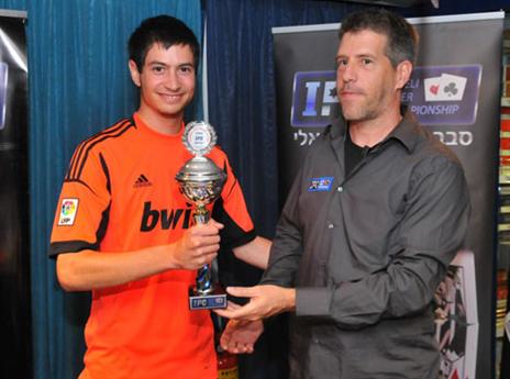 האלוף המכהן. קסיאס