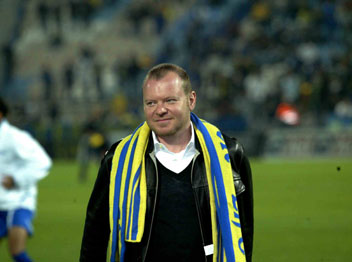 תעשה לשחקנים בי"ס. כמוהו