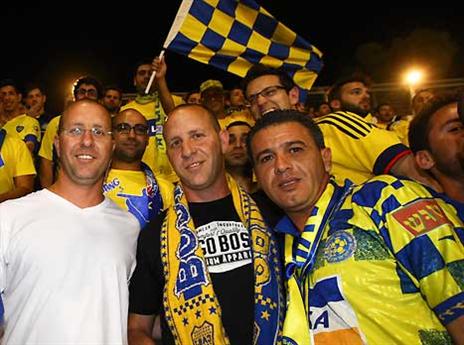 4,000 ליוו את מכבי לב"ש כולל הברומרים