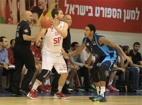 נאור עוד חולם על דרבי (אלן שיבר)
