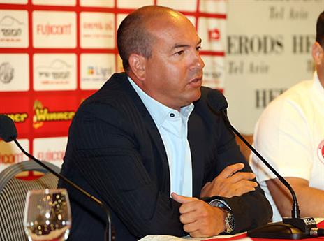 הקופה ריקה, ברקוביץ' עובד עם מה שיש (אלן שיבר)