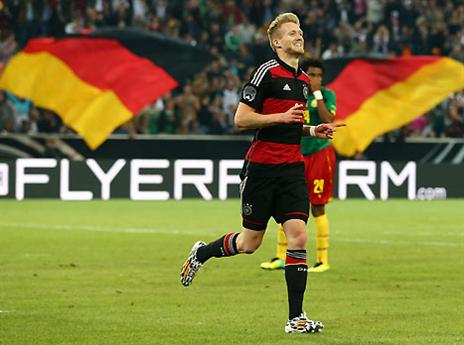 שורלה כבש מהספסל (GETTYIMAGES)