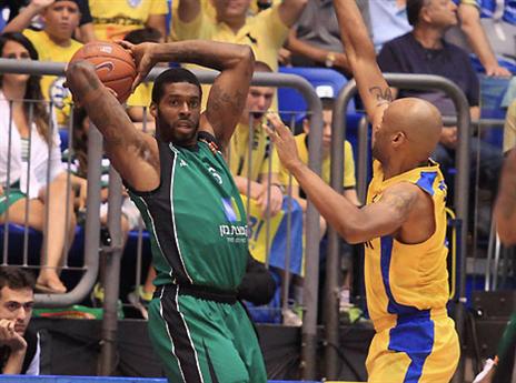 סמית'. יש לו הרבה אומץ (אל ןשיבר)