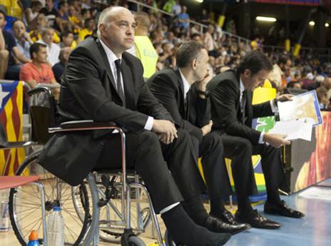 לאסו. הוסיף עלבון לפציעה