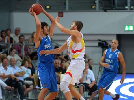 אליהו. "עשה עבודה קשה מאוד" (ההתאחדות הגרמנית)