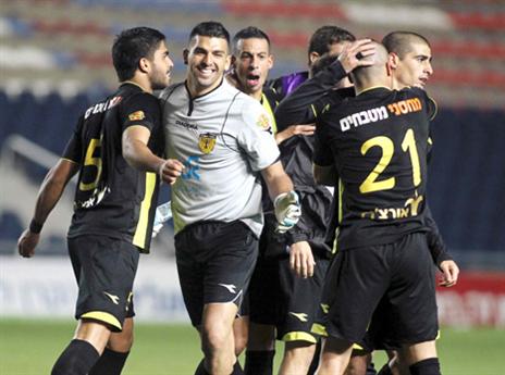 "המועדון מעוניין לכבד את ההסכם מול הרוש" (אלן שיבר)