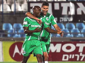 חברים קרובים ושומרים על קשר עד היום