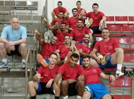 יופי של ניצחון. שחקני אשדוד חוגגים