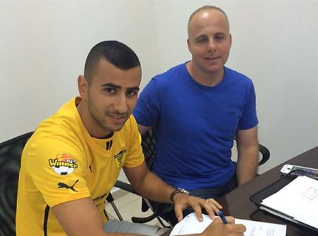 חדש בצהוב שחור. תומר סוויסה הבוקר (צילום: אושרי דודאי, בית"ר)