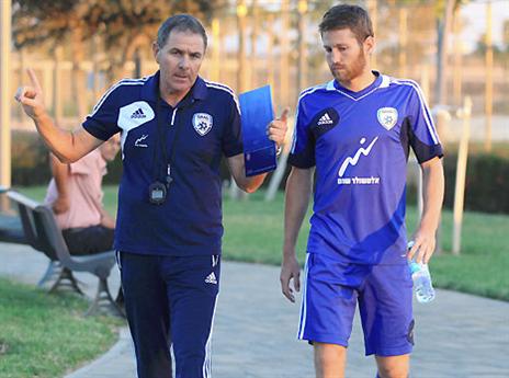 הרבה שיחות אישיות בין השניים (אלן שיבר)