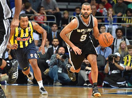 פארקר. פלירטט עם טריפל דאבל (getty)