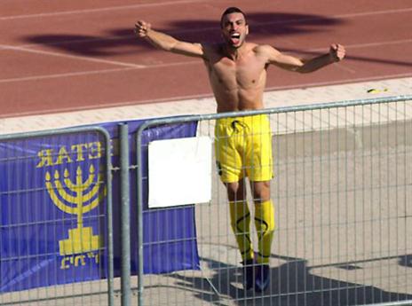 ניצחון בבכורה. אמיר שווייקי אחרי בישול שער הניצחון