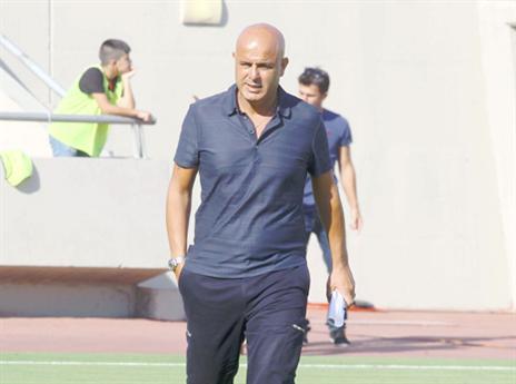 "ליגה משוגעת". אבוקסיס (אלן שיבר)