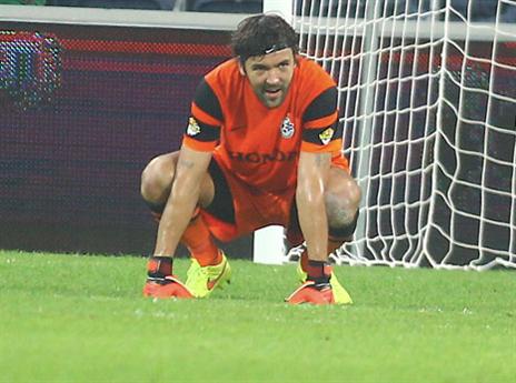 סטויקוביץ'. ספג שלישיה (אלן שיבר)