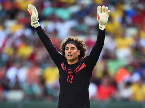 הפתרון של ליברפול לעמדת השוער. אוצ'ואה (gettyimages)