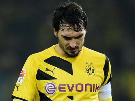 גם הומלס לא מצליח לכסות את החורים בהגנה (gettyimages)