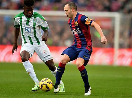 פותח על הספסל. אינייסטה (GETTYIMAGES)